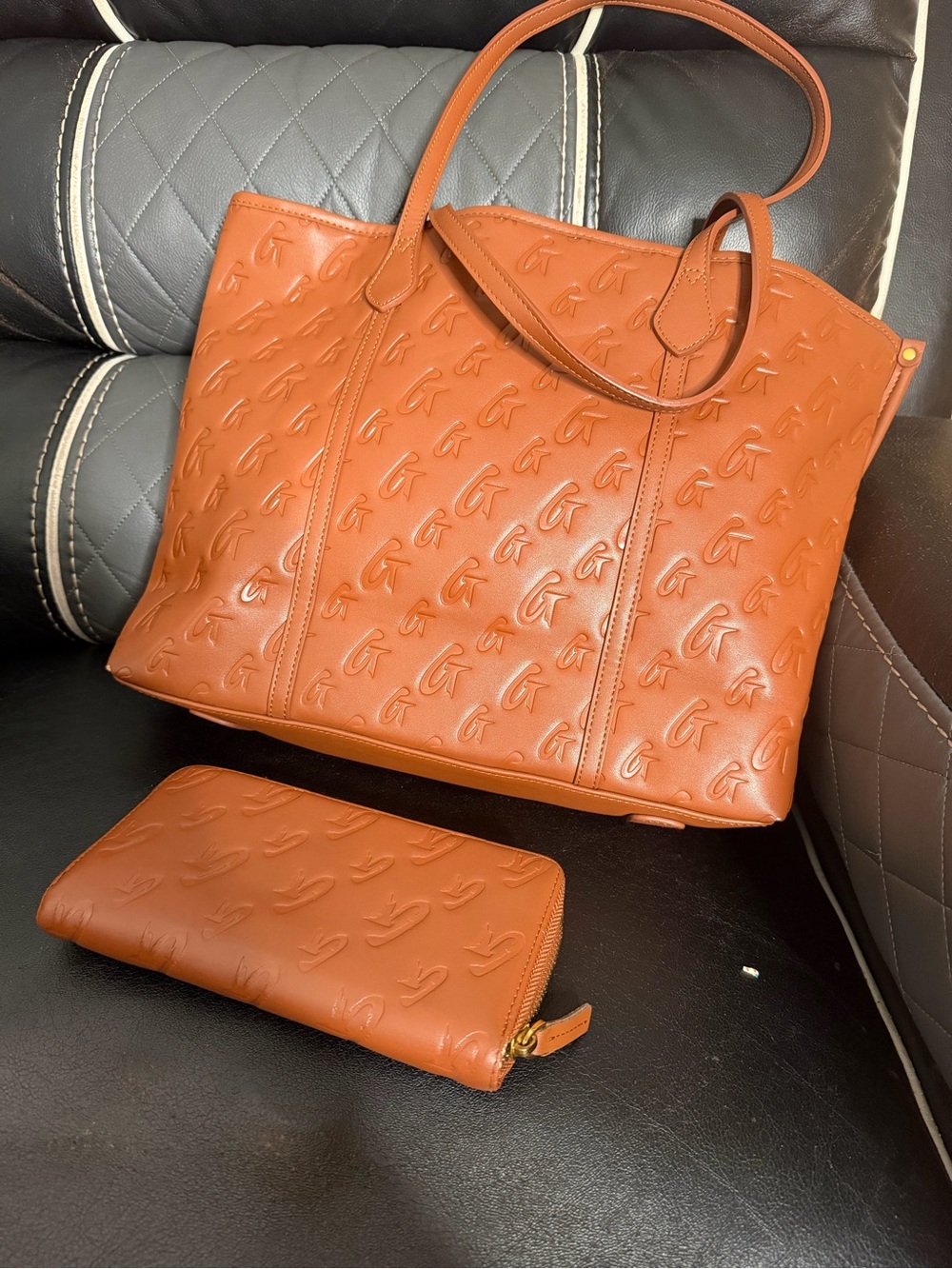 Embossed Leather Tote and Wallet Set - Brown - Picture 3 of 3